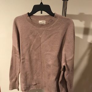 NWOT thick crew neck sweater
